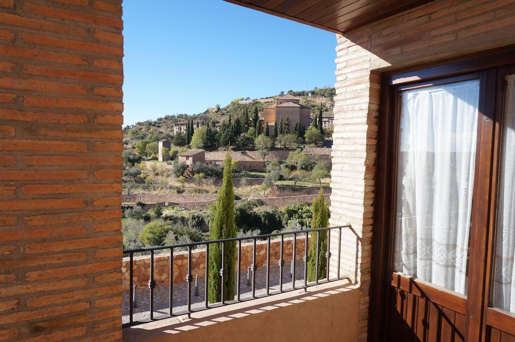 אלקויזר Casa Rural Os Arregueses מראה חיצוני תמונה